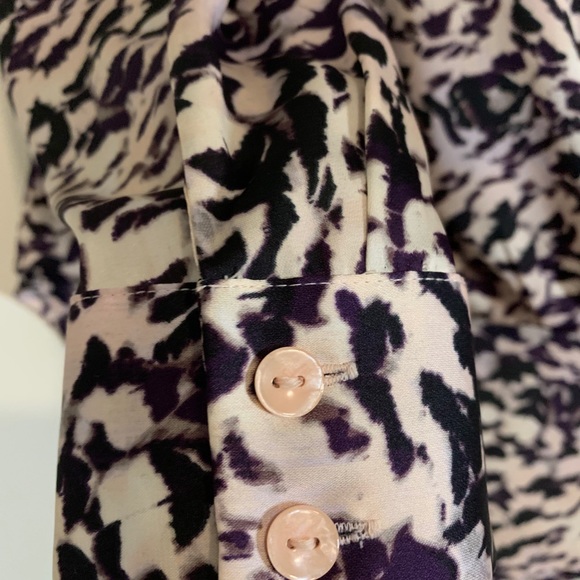 Blouse - Picture 2 of 6